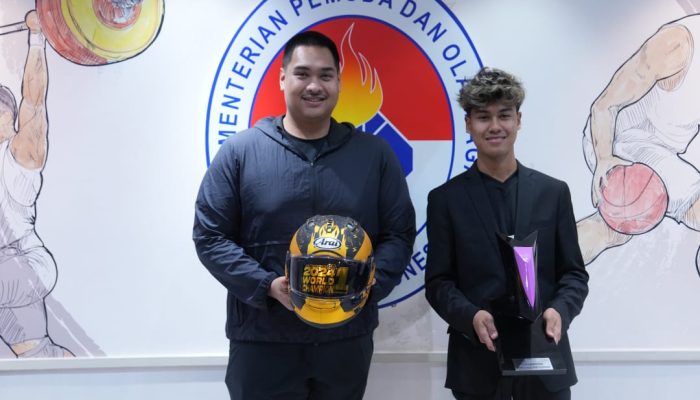Menpora Dito Dukung Aldi Satya Mahendra, Juara Dunia World Supersport 300