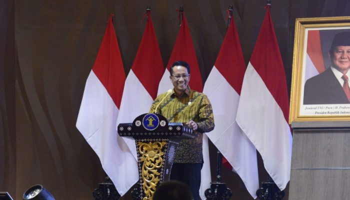 Menhan Supratman Andi Agtas Dukung Program Menpora Dito Ariotedjo