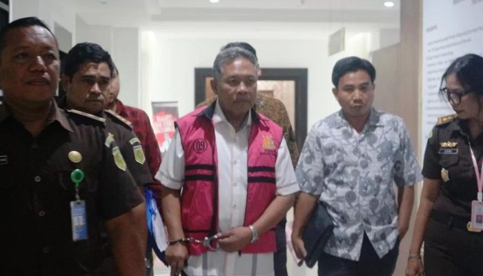 Mantan Bupati Lombok Barat Zaini Arony Kembali Ditangkap Terkait Kasus Korupsi