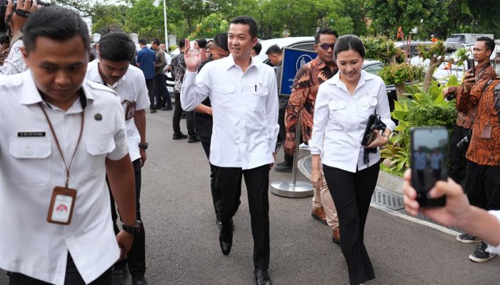Wamenpora Hadiri Ratas Bersama Presiden Prabowo di Istana
