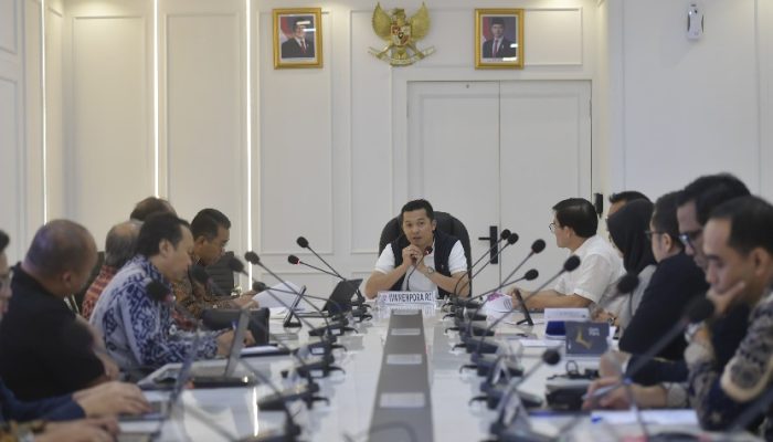 Wamenpora dan LPDP Bahas Beasiswa Pendidikan untuk Atlet dan Tenaga Olahraga