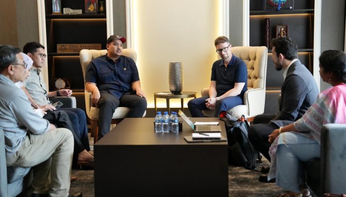 Menpora Dito Terima CEO Yandex Bahas Potensi Kerja Sama Teknologi di Bidang Olahraga