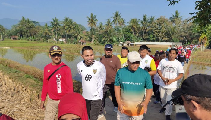 Jalan Sehat Kemerdekaan Warnai HUT RI dan Milangkala Situraja ke-115