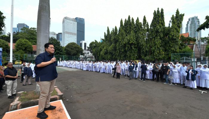 Menpora Erick Ajak Siswa SMAN 3 Jakarta Lawan Perundungan dengan Empati dan Kepedulian