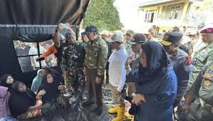 Menhan Sjafrie Sjamsoeddin Turun ke Lapangan, Pantau Pengungsian dan Distribusi Logistik di Pidie Jaya
