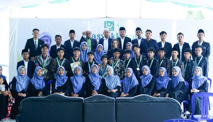 Tasyakkuran Penamatan Darul Mujahidin As-Syafi’i 2026, TGH. Mujahidin: Jangan Hanya Pintar, Tapi Berkarakter