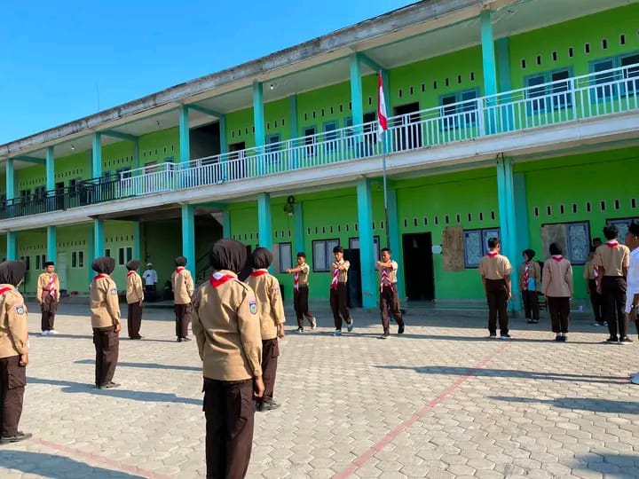 Pondok Pesantren Darul Mujahidin As-Syafi’i NWDI Semoyang